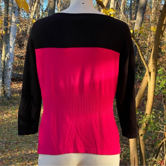 Olsen knit fuchsia and black sweater - Picture 3 of 4